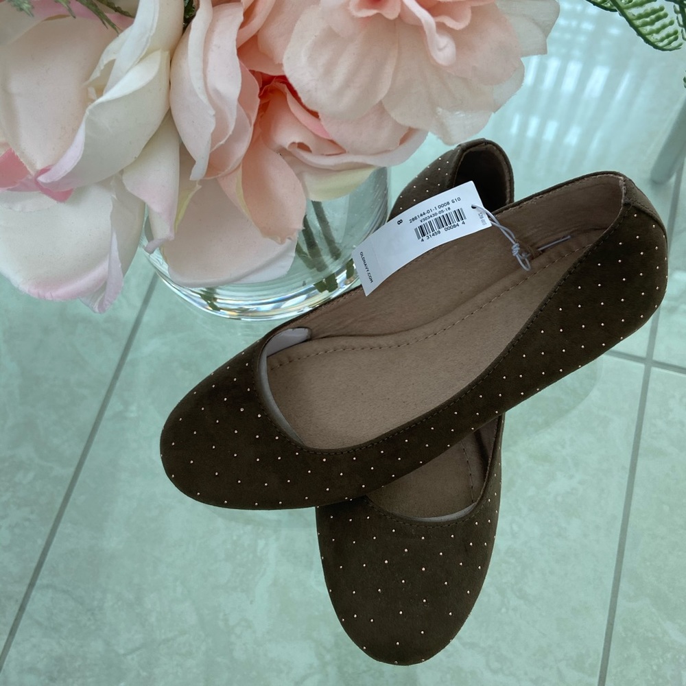 NWT Old Navy Flat Shoes